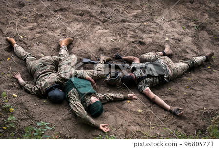 Wounded soldiers lie on the battlefield Wounded soldiers lie on the battlefield 96805771