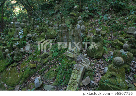 The Five Hundred Rakans of Kiyomizu Temple (Miyama City, Fukuoka Prefecture) The Five Hundred Rakans of Kiyomizu Temple (Miyama City, Fukuoka Prefecture) 96807736