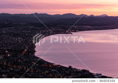 北海道函館市黎明時分,11 月,日本 北海道函館市黎明時分,11 月,日本 96808388