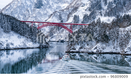 Shogawa Gorge (Winter) 96809009