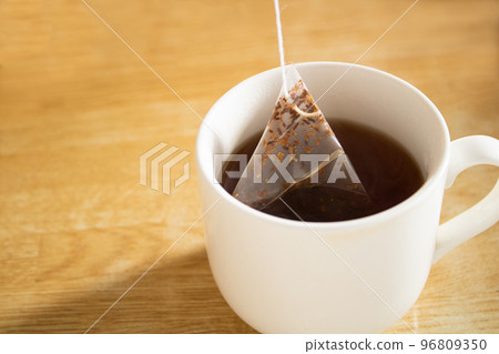 Rooibos tea brewed with tea bags Rooibos tea brewed with tea bags 96809350