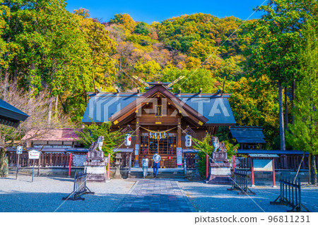 Omama Shinmeigu Shrine in Takatsuto Gorge 96811231