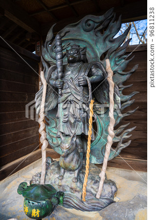 高津洞羽滝登龍尊 96811238