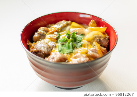 炭烤親子蓋飯 96812267