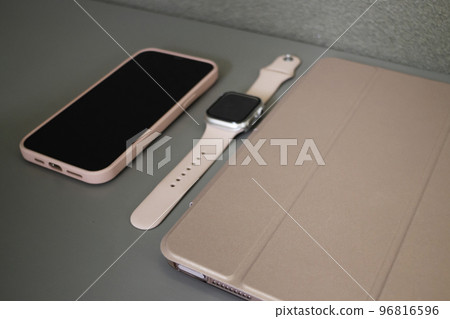 Electronic devices for internet working 96816596