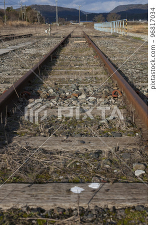 Track Mine City, Yamaguchi Prefecture Mine Line Discontinued Line Melancholy Nostalgia JR West Journey Single Track Track Mine City, Yamaguchi Prefecture Mine Line Discontinued Line Melancholy Nostalgia JR West Journey Single Track 96817034