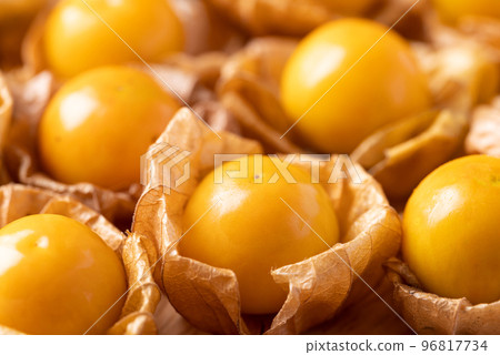 Cape gooseberry or golden berry (Physalis peruviana) 96817734