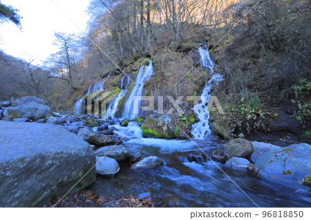 Toryu Falls and Kawamata River in Kiyosato Plateau 96818850