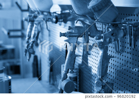 airbrush for car painting, spray gun in auto repair shop 96820192