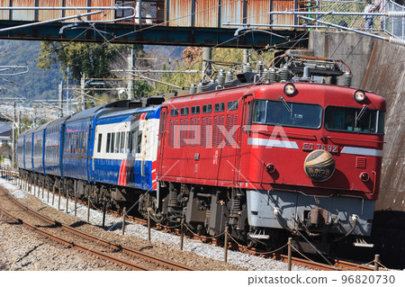 長崎本線臥舖特快“曉號” 長崎本線臥舖特快“曉號” 96820730