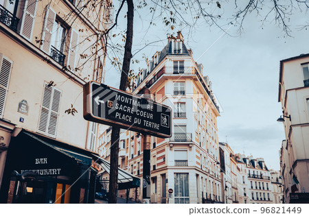 Paris Montmartre hill winter view 96821449