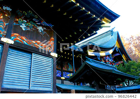 [Saitama] Chichibu in winter Chichibu Shrine's Tsunagi no Ryu and sculptures in the surrounding shrine buildings 96826442