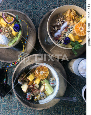 Three Plates Granola Fruit Breakfast Three Plates Granola Fruit Breakfast 96830314