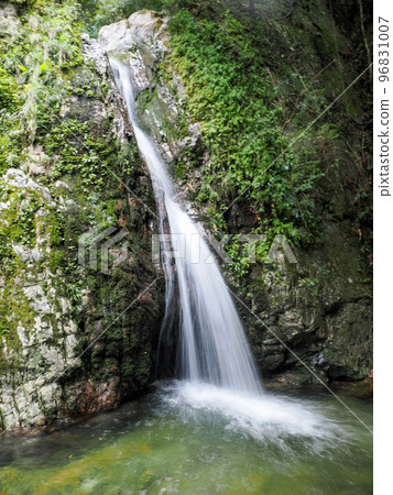 Aso Waterfall in Yuya, Nagato City Aso Waterfall in Yuya, Nagato City 96831007