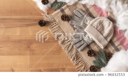 準備和整理冬裝 | 換衣服的形象 96832553