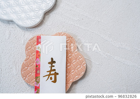 New Year Kotobuki and plum character background material New Year Kotobuki and plum character background material 96832826
