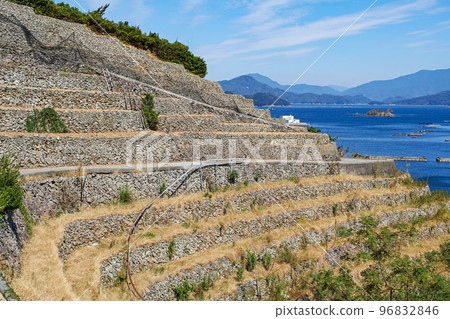 愛媛縣 / 弓水浦梯田 弓水浦梯田』 愛媛縣 / 弓水浦梯田 弓水浦梯田』 96832846