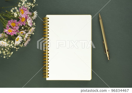 flowers and diary mock-up flowers and diary mock-up 96834467