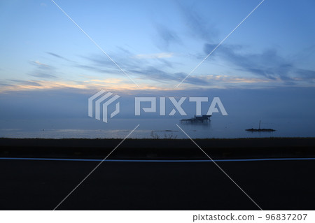 從筑波霞浦環城公路看到的早晨霞浦湖 從筑波霞浦環城公路看到的早晨霞浦湖 96837207