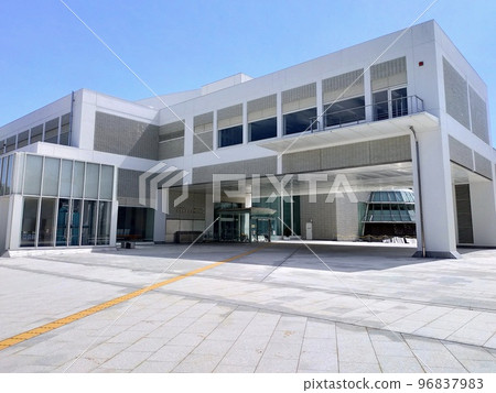 岐阜縣立圖書館 96837983