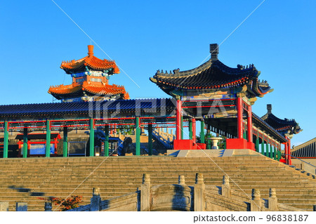 [Kumamoto Prefecture] Shisui Confucius Park in sunny weather (Suseitei Rokkakutei) 96838187