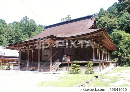 江東三山西明寺國寶本堂【滋賀縣犬上郡甲良町】 江東三山西明寺國寶本堂【滋賀縣犬上郡甲良町】 96841010