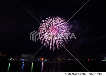 Sakaide Fireworks Festival Sakaide Fireworks Festival 96842903