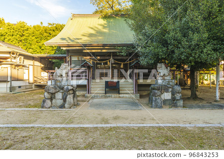 浪速神社本殿（大阪府大阪市浪速區浪速西） 96843253