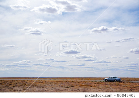 A view of Central Australia surrounded by the horizon A view of Central Australia surrounded by the horizon 96843405