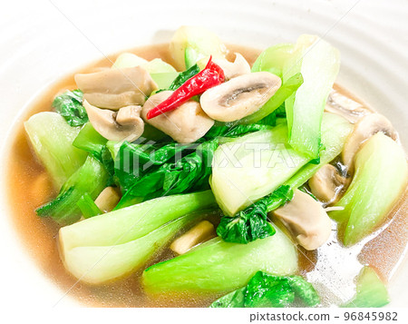 中式家常菜炒小青菜(中式炒白菜蘑菇) 中式家常菜炒小青菜(中式炒白菜蘑菇) 96845982