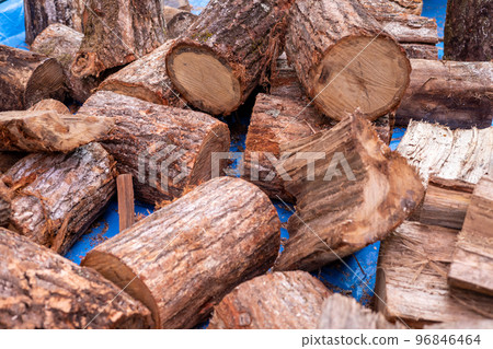 logs for wood stove 96846464