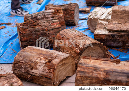 logs for wood stove 96846470