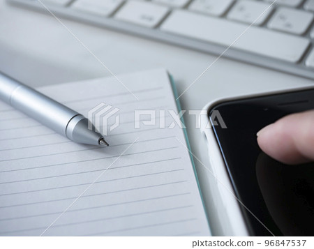 Business image of notebooks, PCs, smartphones Business image of notebooks, PCs, smartphones 96847537