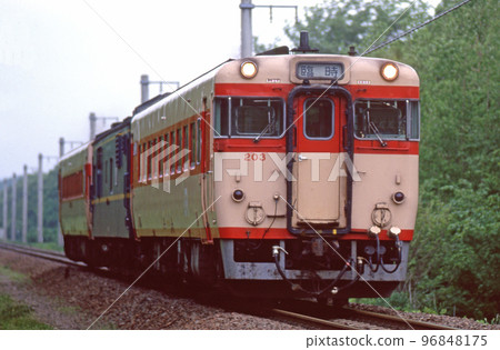 石勝線 東追分 - Kawabata JR 北海道 Kiha 56-203(Naebo)+ Maya 34-2008(札幌)+ Kiha 56 石勝線 東追分 - Kawabata JR 北海道 Kiha 56-203(Naebo)+ Maya 34-2008(札幌)+ Kiha 56 96848175