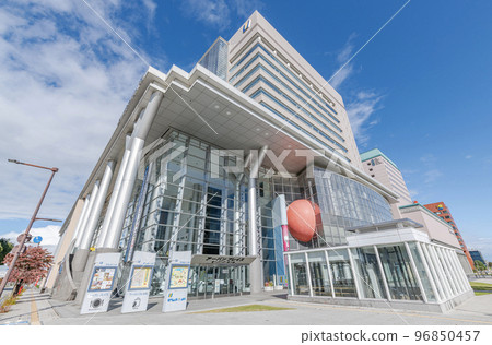 Urban Place, Seiten no Aubade Hall（富山市藝術文化館），富山縣富山市 96850457