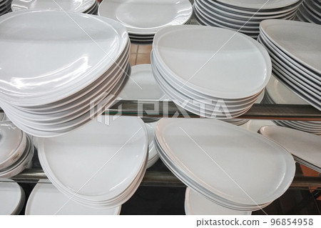 Stacked plates Stacked plates 96854958