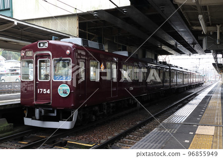 [NS] Nose Electric Railway Series 1700 (retired in 2022) 96855949