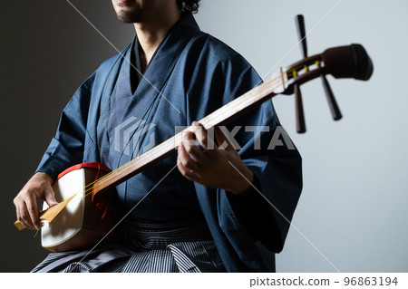 Bearded man's Japanese musical instrument series Shamisen Bearded man's Japanese musical instrument series Shamisen 96863194