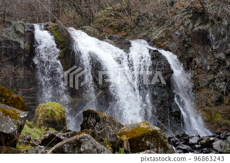 Sengataki Falls Hokuto City, Yamanashi Prefecture Sengataki Falls Hokuto City, Yamanashi Prefecture 96863243