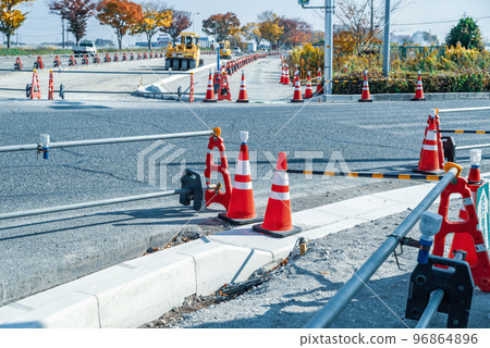 Work to increase the number of lanes on the main road National Route 17 Jobu Road Hasunuma intersection 2022.11 b-4 Cool color Work to increase the number of lanes on the main road National Route 17 Jobu Road Hasunuma intersection 2022.11 b-4 Cool color 96864896