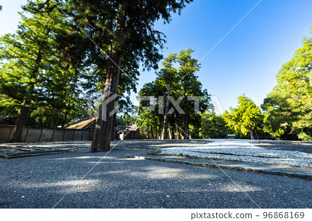 Ise Jingu Outer Shrine Toyouke Daijingu The tranquil old temple grounds 96868169