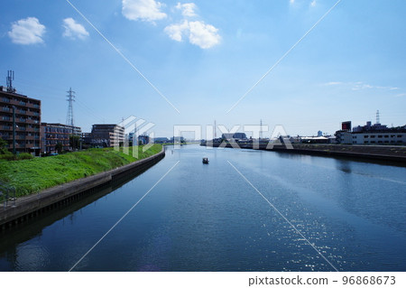 Scenery of Tsurumi River seen from Sueyoshi Bridge Scenery of Tsurumi River seen from Sueyoshi Bridge 96868673