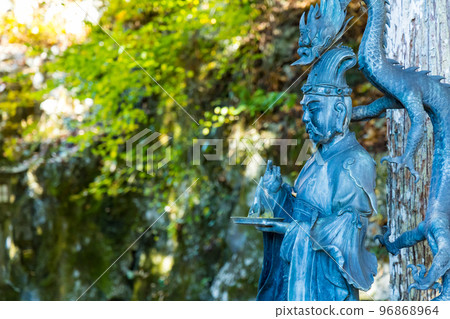Mt. Omine Ryusenji Temple in Tenkawa Village, Nara Prefecture 96868964
