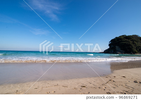Sea of Shimoda, Izu 96869271