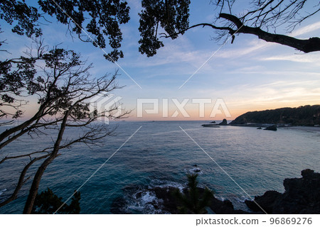 Sea of Shimoda, Izu 96869276