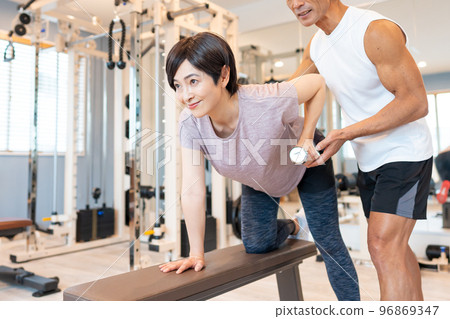 Personal gym Middle-aged woman 96869347