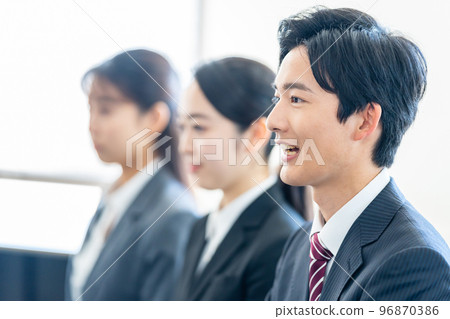 Interview, job hunting, university student Interview, job hunting, university student 96870386