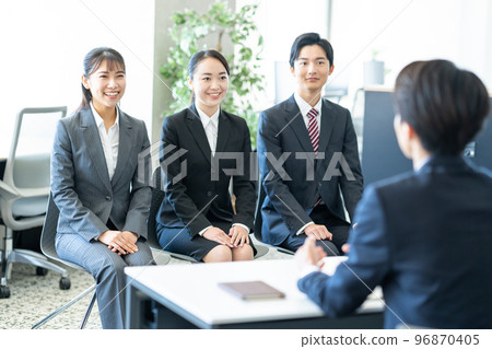 Interview, job hunting, university student Interview, job hunting, university student 96870405