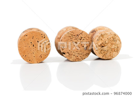 Natural cork stopper for sparkling wines. 96874000