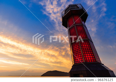Setoshirube(高松港玉藻防波堤燈塔 Setoshirube(高松港玉藻防波堤燈塔 96876125